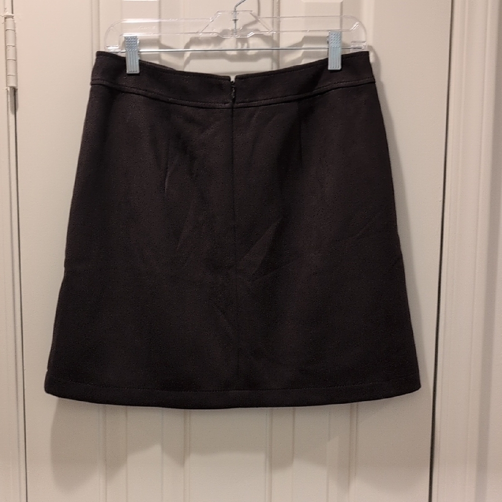LOFT Micro Suede Mini Skirt NWT! - Picture 3 of 6